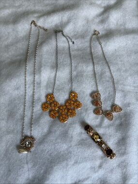 3 Yellow Floral Statement Necklace and Bracelet